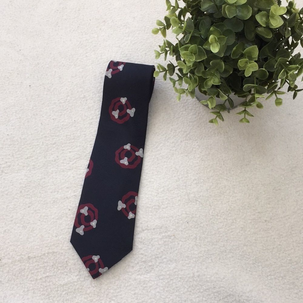 Giorgio Armani 100% Silk Italian Designer Tie